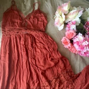 Lace Inset Tiered Maxi Dress